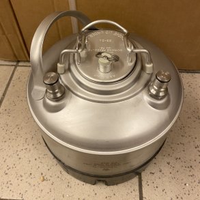 Cornelius rensebeholder til cornelius koblinger med 1 udgange 5 ltr.